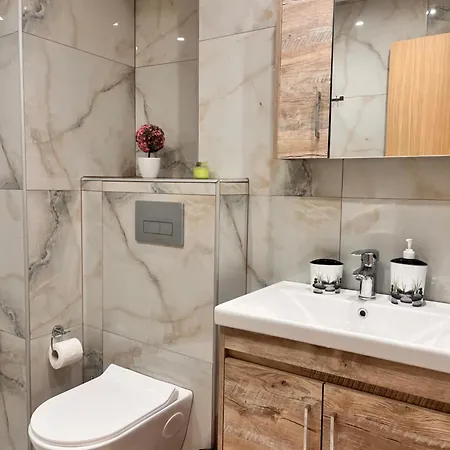 Entela Apartamento *