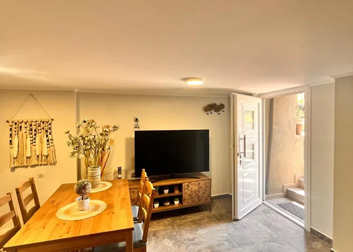 Entela Kalivia (Thasos)